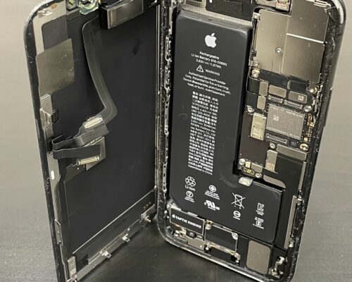iphone11pro_open